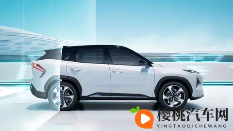 请放过快车道!龟速行驶的车辆对交通安全的影响-1