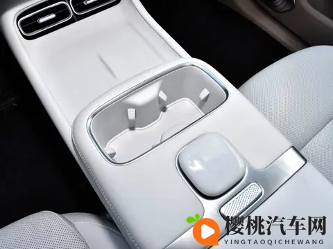 有高级感了！这台大空间绿牌家轿只要1099万元起-1