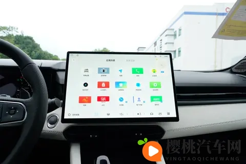 限时权益价1038万元起，外观小改动力增强，领克03产品力如何？-1