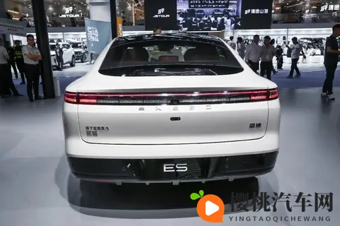 2025款星纪元ES，轴距3米，增程纯电可选，8295+Orin X+激光雷达-1