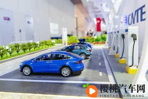 新能源汽车销量首超燃油车：一个时代的开始-2