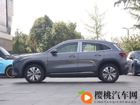 奔驰纯电SUV成“价格屠夫”，售价下探至146万起，纯电续航619Km-2