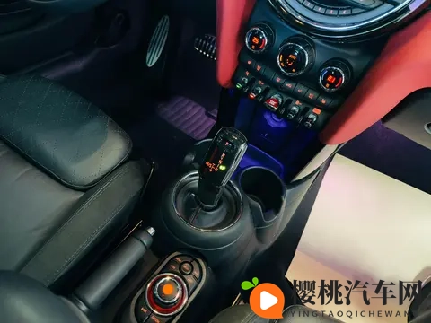 黄色播放器：智能驾驶新潮流，车载神器颠覆出行体验-2