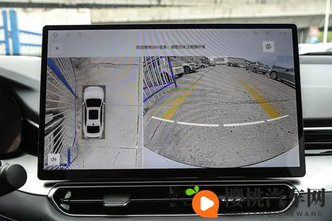 置换补贴至高 2 万！星瑞东方曜这波燃油车福利太懂打工人了-1