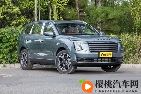 磁悬浮底盘+智能配置，这台七座SUV真能让家用车开出高级感？-3