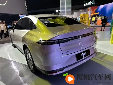 延续简洁时尚设计，东风日产N6内饰亮相-1