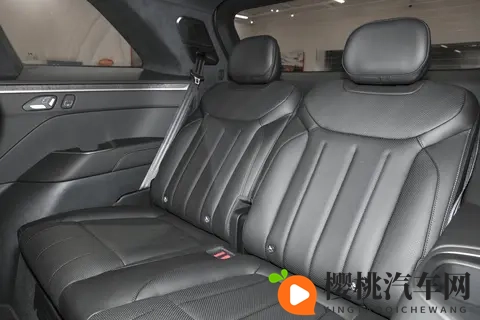 乐道L90六座版Pro：务实家庭的纯电空间解决方案-1