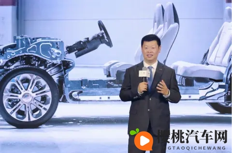 李书福“破防”！吉利成汽车界“黄埔军校”-3