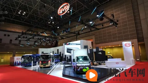 比亚迪亮相2025东京车展,为日本市场量身定制了K-EV BYD RACCO-1