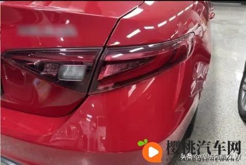 比3系能打，却被说不如BBA？这台意式轿跑凭啥让人为它争破头-1