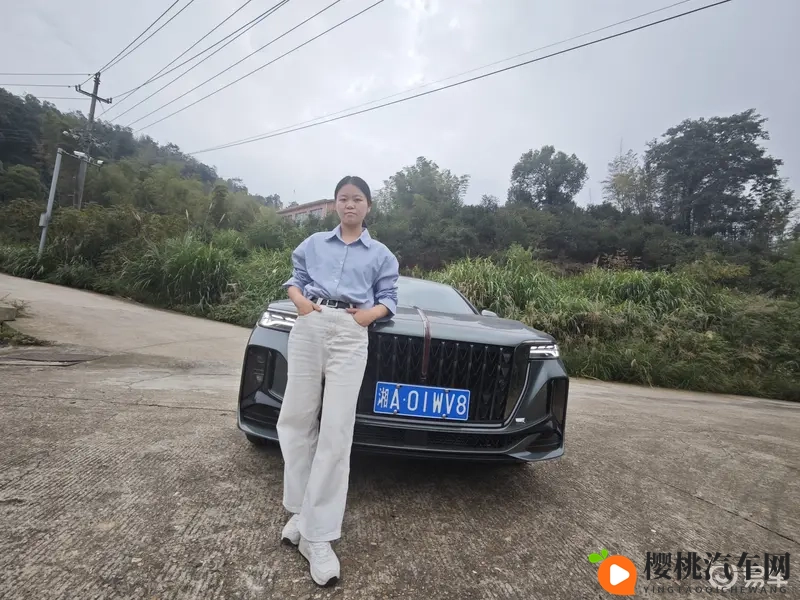 奴役鞭打屁股XXXXX:汽车驾驶新境界:激情动力,智能科技,舒适体验-2