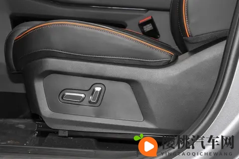 15万级硬派SUV，四驱+大空间，油耗仅63L，它颠覆你的认知-3