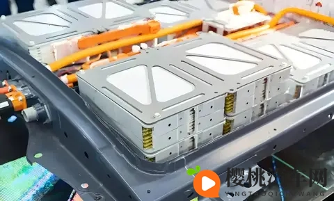 电池技术革新:磷酸锰铁锂与固态电池!谁是你的“终极芯脏”?-2