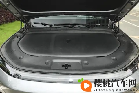 深蓝S09，增程式大6座SUV，纯电续航310公里，对比腾势N9 DM-1