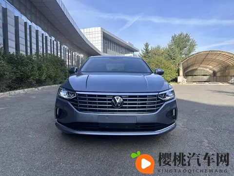 三个老头拥着躁我一晚：三位长者夜半陪伴，情绪波动一整晚-2