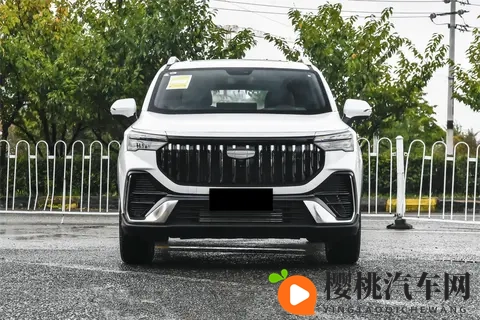 换装直瀑式前脸格栅，升级Flyme车机，第三代吉利豪越L实车亮相-3