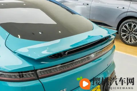 东风奕派全新轿跑将上市！电四驱+37s破百，配激光雷达+电动尾翼-3