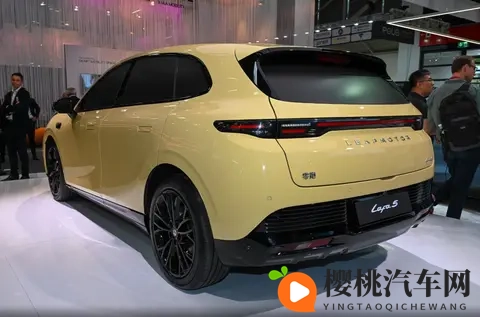 1058万起售！零跑Lafa5登场，605km续航+8295P芯，5款配置适合谁-3