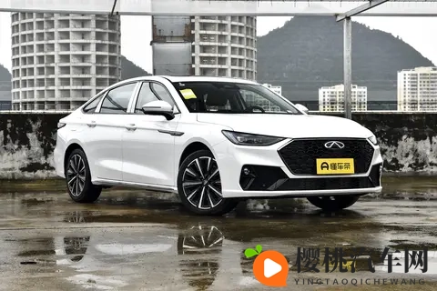 吉利星瑞对比艾瑞泽8 PRO,高性能家用车怎么选?看完这篇就知道了-2