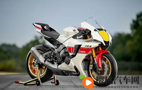 太离谱，雅马哈60周年纪念款才上市2年，70th版本就来了？-1