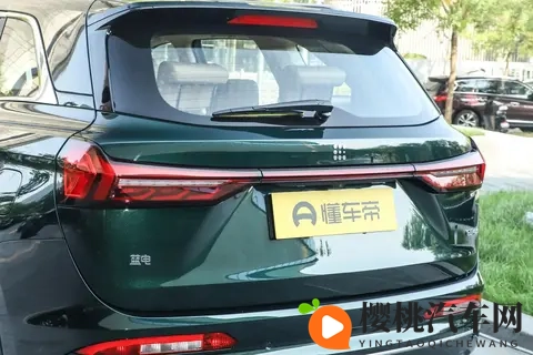 1198万封神！第三代蓝电 E5 PLUS 带着 35 万权益强势破局-2