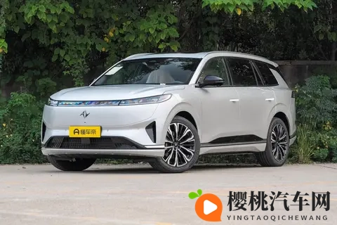 新能源中大型SUV怎么选，奕派eπ008对比别克E5，看这篇就知道了-1