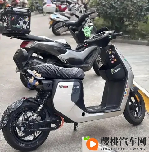 16寸轮胎更稳,电动车为啥偏爱14寸?核心不是省钱-1