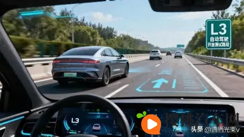 劳斯莱斯撞护栏,车企背锅成常态,用户却还在等一个说法-2