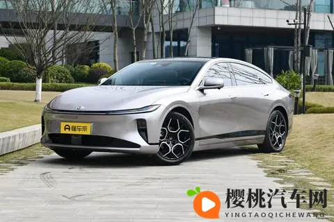 长安汽车：从历史变迁到新能源突破，独特发展路径待探讨？-2