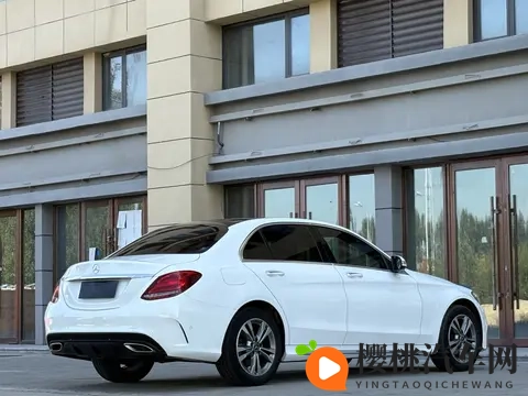 3d强斗破苍穹美杜莎人物游戏:3D版斗破苍穹:美杜莎角色战斗游戏-3