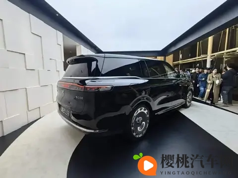 售3228万元起 智己LS9正式上市-2