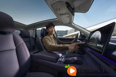 为什么大家都在买零跑 C10？优惠后916万起值得冲吗？-1