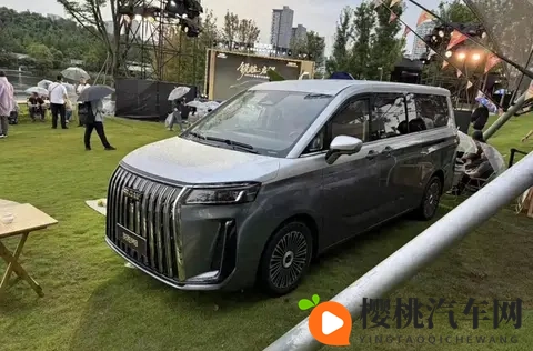 动力全家桶,空间大满足:北汽锐胜M8预售在即-1