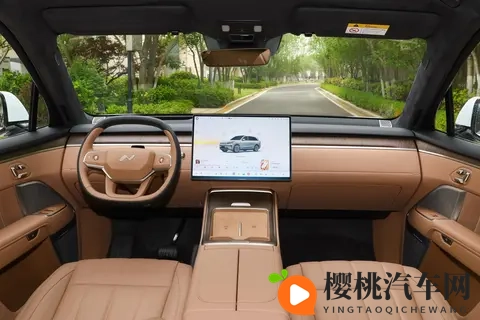 纯电大三排SUV，标配900V快充，三分钟换电，出行无忧：乐道L90-2