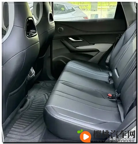 728万入手1400km续航,比亚迪海狮05直降23万,4S店为何被围爆-3