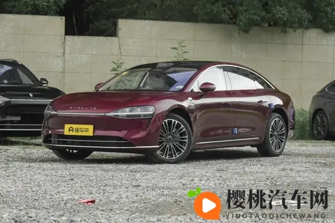 11月20日上市&预售318万起 新款享界S9开订72小时订单突破8000台-1