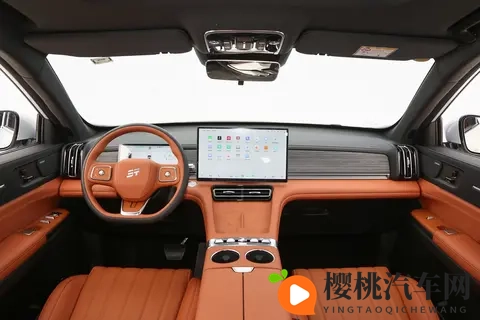 15万级旅行小房车，32变电动七座+双冰箱，1700公里续航-2