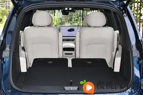 6 座 SUV 新标杆:深蓝 S09 2025 款后驱 Ultra + 超长续航版深度解析-2