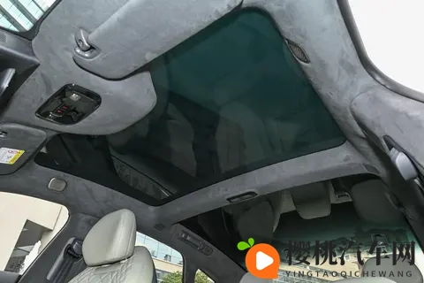 电动轿车全能选手咋炼成的?试驾2025款星纪元ES Ultra四驱旗舰版-1