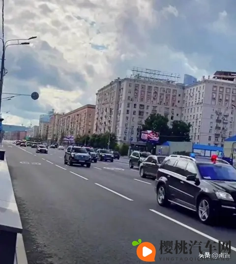 skixix was was kino 维语：《探索维语世界：skixix与kino的奇妙之旅》-1