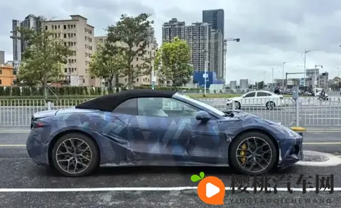 腾势Z敞篷版谍照曝光!网友:工薪族能不能开上?-1