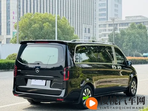 25万拿下奔驰威霆，宜商宜家的高端MPV之选-3