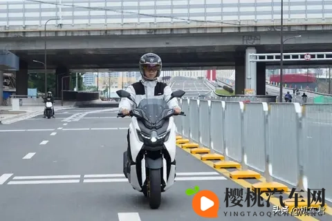 广建雅-诺维娜M6，M9发布-2