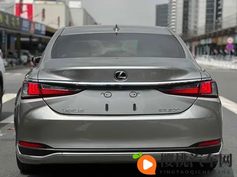 17万拿下雷克萨斯ES,舒适省心家用之选?-3