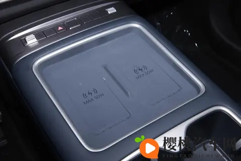 方程豹钛 7 深度体验：20 万级大五座 SUV，凭什么圈粉家庭用户？-1