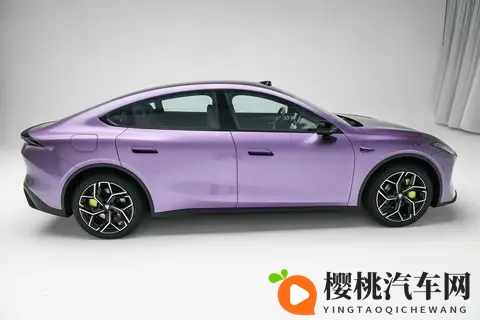 1399万起！深蓝L06开启预售，磁流变悬架+59秒可破百，带劲吗？-2