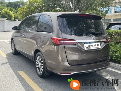 美女什么都没有穿软件：惊艳裸露瞬间，神秘软件揭秘-3