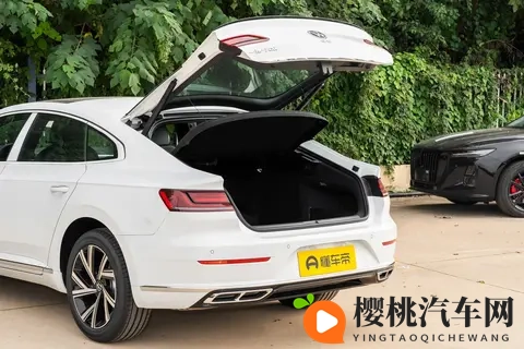 大众CC 2026款,四款配置详解,有哪几大优势?-1