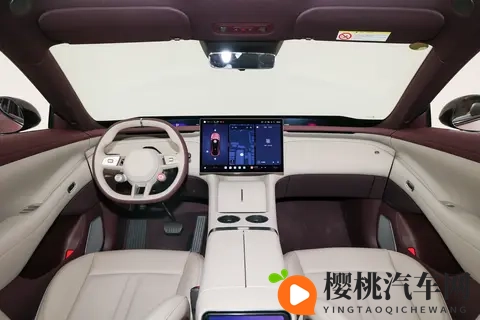 小米YU7实测：2535万起的豪华纯电SUV，835km续航+323秒破百。-3