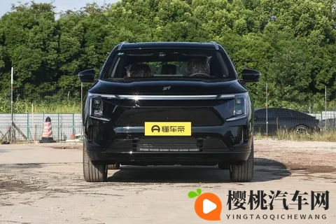 11 万级混动 SUV,带全家出游轻松搞定,捷途山海 L7 PLUS很值?-2